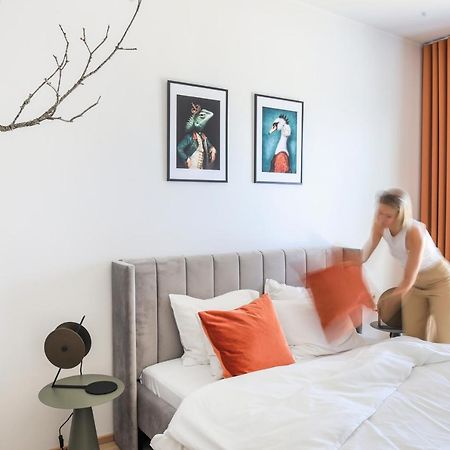 Kadriorg Plaza 2 Bedroom Free Parking Ταλίν Εξωτερικό φωτογραφία