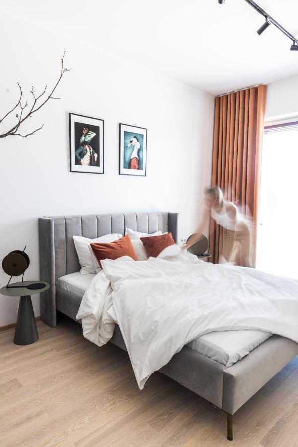 Kadriorg Plaza 2 Bedroom Free Parking Ταλίν Εξωτερικό φωτογραφία