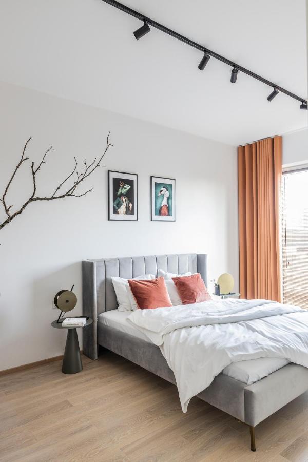 Kadriorg Plaza 2 Bedroom Free Parking Ταλίν Εξωτερικό φωτογραφία