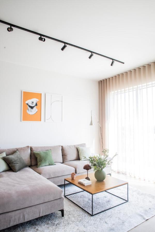 Kadriorg Plaza 2 Bedroom Free Parking Ταλίν Εξωτερικό φωτογραφία