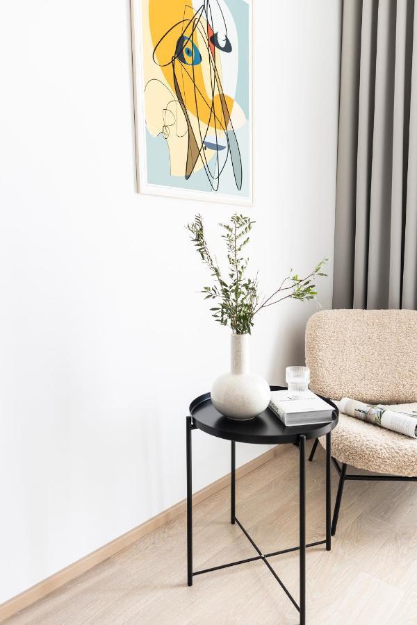 Kadriorg Plaza 2 Bedroom Free Parking Ταλίν Εξωτερικό φωτογραφία